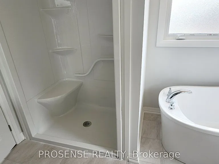 15 Samuel Ave — Photo 26