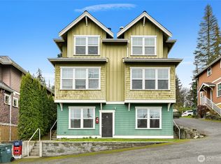 224 Ashley St, Bellingham, WA 98229