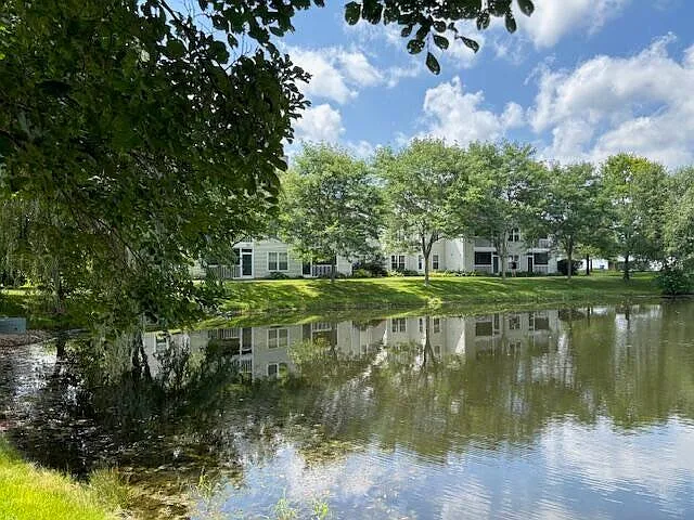 2800 S Knightsbridge Cir — Photo 26