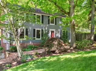 113 Weir Dr, Pittsburgh, PA 15215