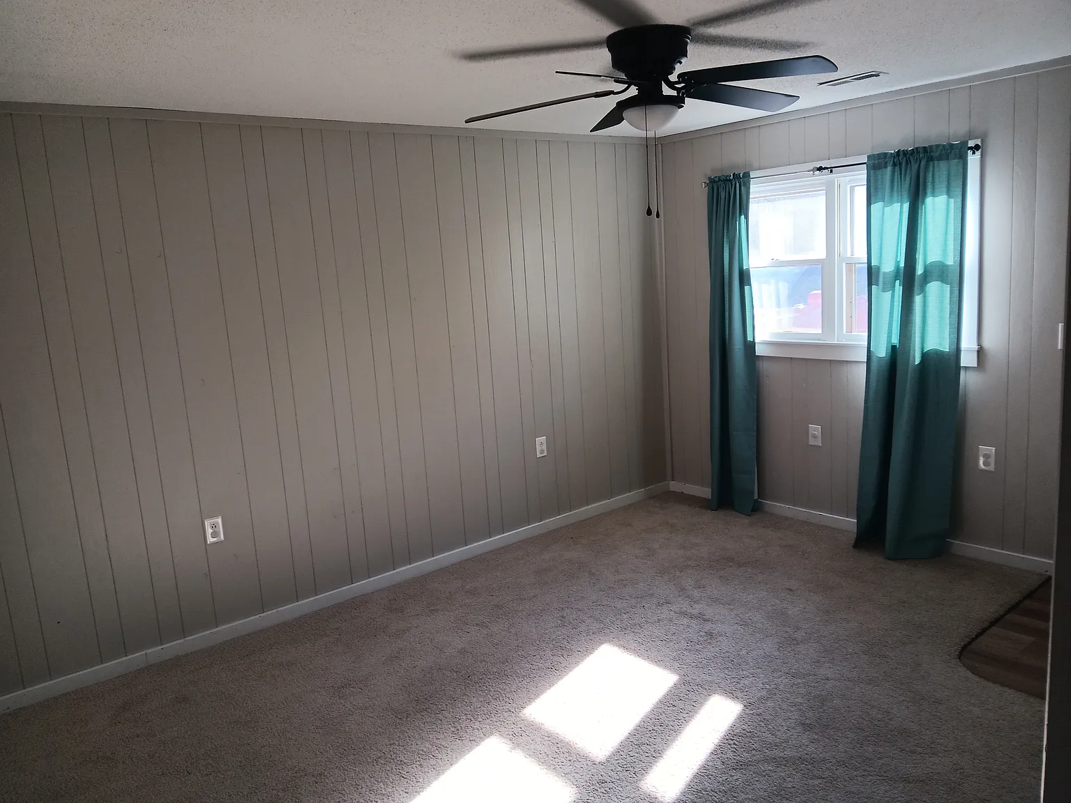 3 bed, 1100 sqft, $1,195 — Photo 4
