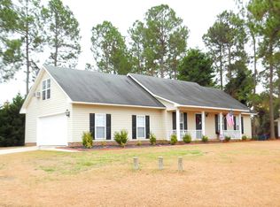 370 Sawyer Rd, Cameron, NC 28326