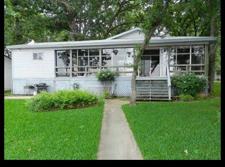 174 Beachwood Dr, Mabank, TX 75156