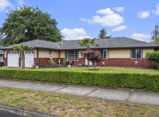 2755 SE Meadow Lark Dr, Hillsboro, OR 97123
