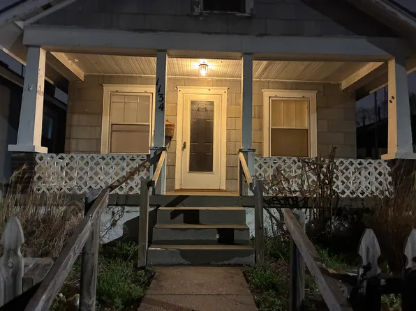1134 Hasbrook Ave, Kansas City, KS 66105