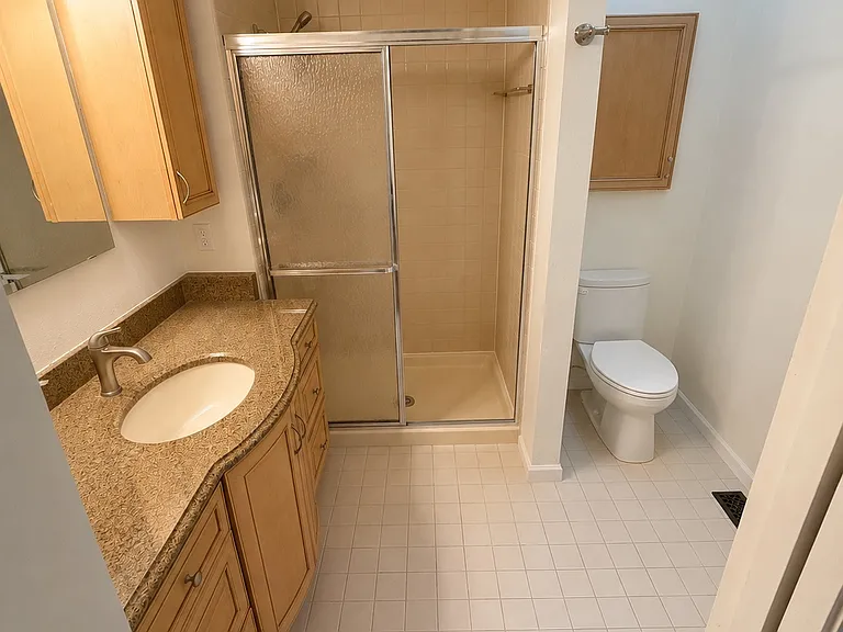 812 Samone Ct — Photo 8
