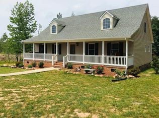 6205 Hunting Creek Rd, Nathalie, VA 24577