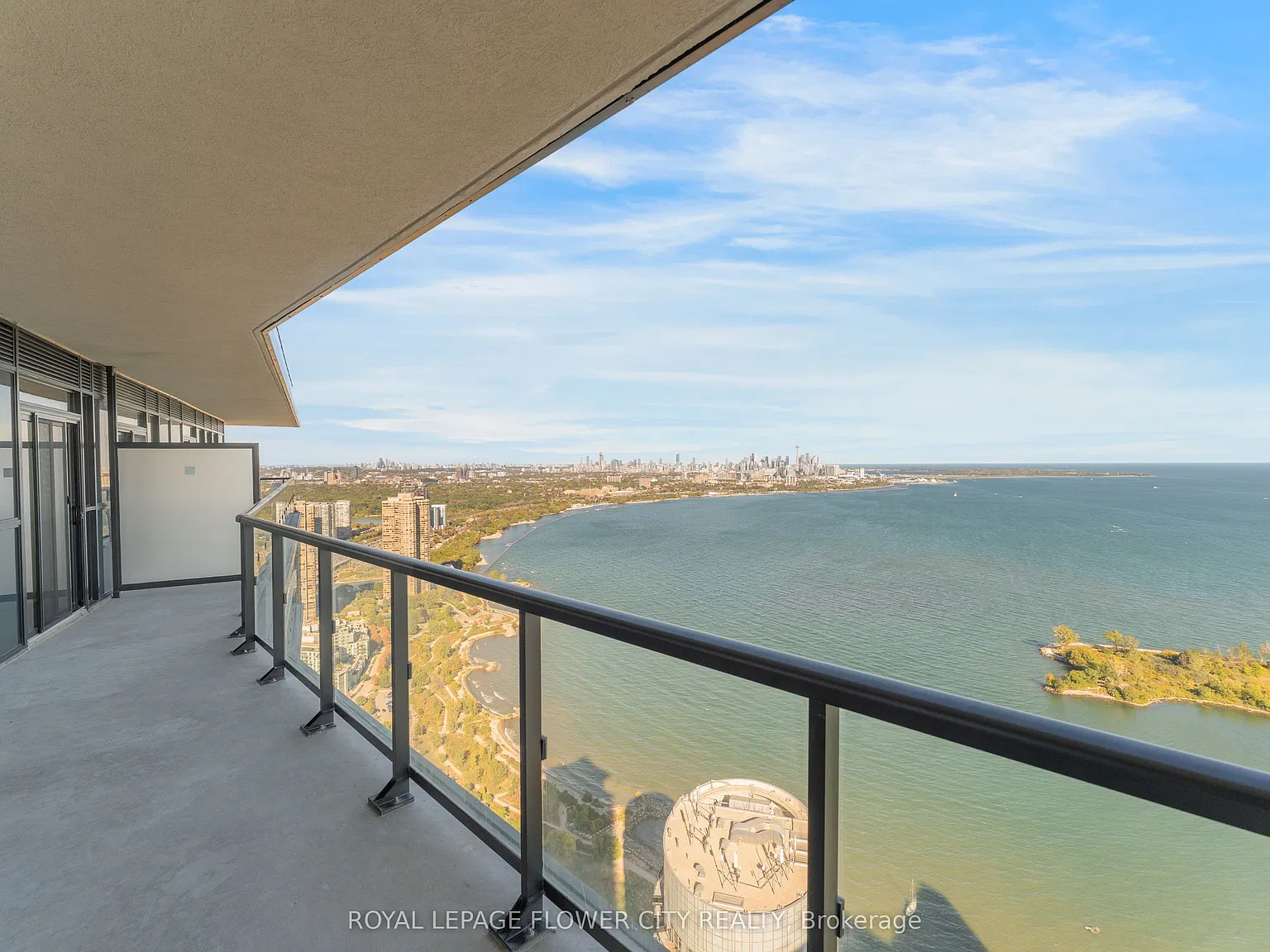 3 bed, $3,999 — Photo 2