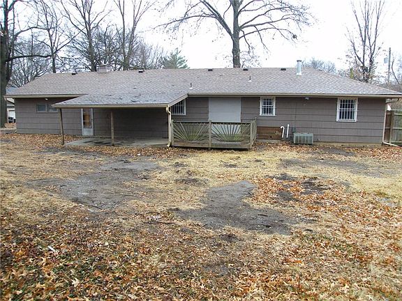 2nd image of 4818 Webster Ave