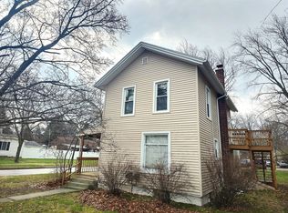118 Hickory St #2, Linden, MI 48451