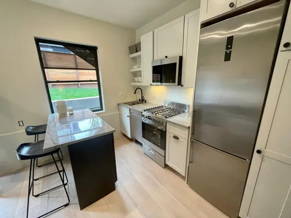 139 Juanita Ave #A, Pacifica, CA 94044