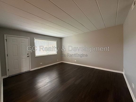 4th image of 324 Wilson Ave #F