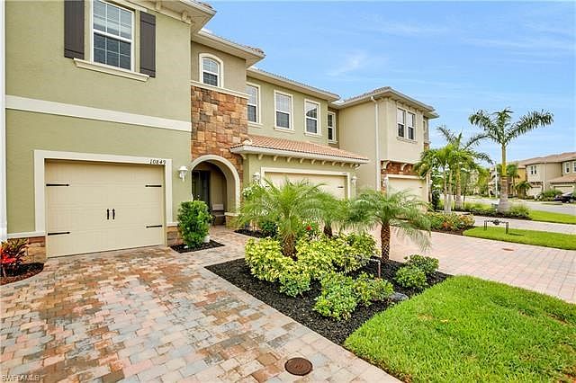 Welcome to the Townhome.  Front Entrance