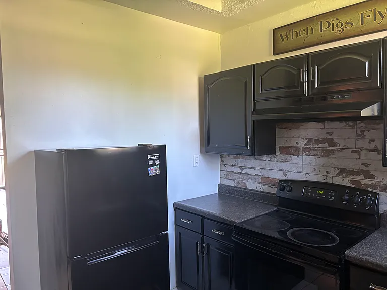 4809 Northland Ave — Photo 5