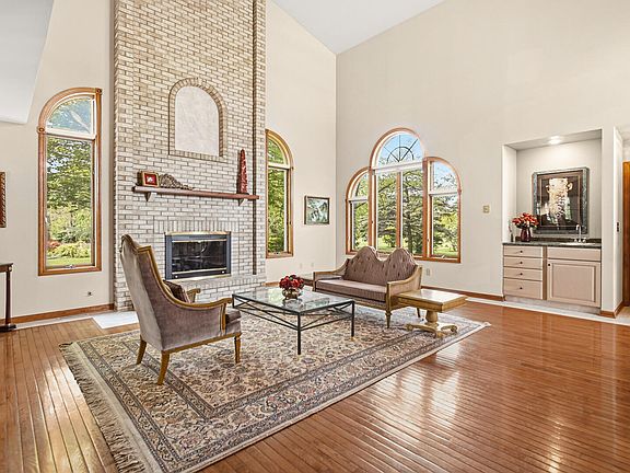 5th image of 3315 W 138th Ln