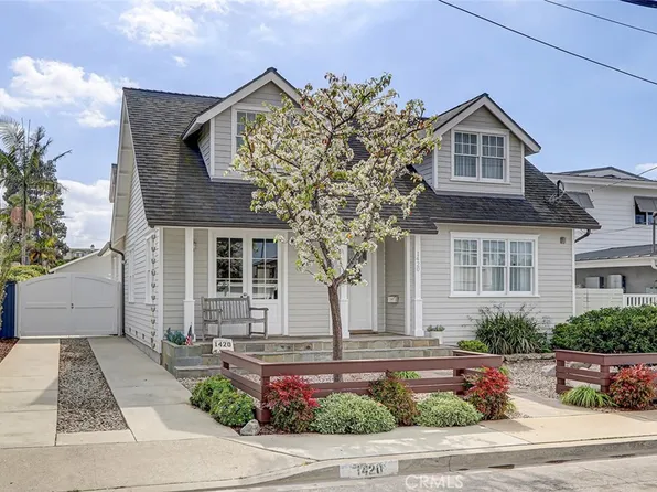 1420 11th St, Manhattan Beach, CA 90266