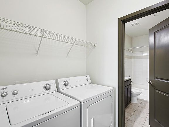 Apex West Midtown general photo