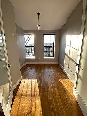4th image of 35 Rogers Ave APT 2F