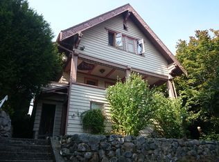 1529 16th Ave E, Seattle, WA 98112