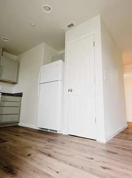 921 N 24th Ave #4 — Photo 5