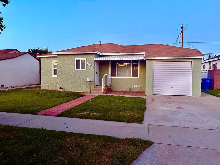 14436 Longworth Ave — Photo 29
