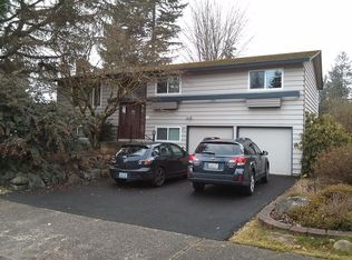 1813 162nd Ave NE, Bellevue, WA 98008