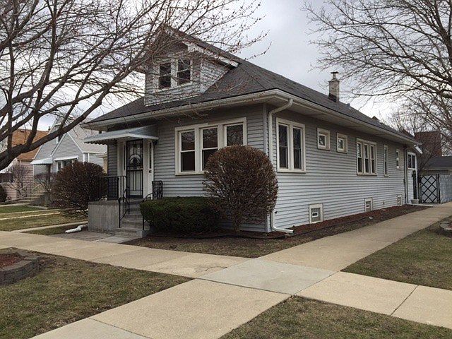 2nd image of 2601 Marwood St