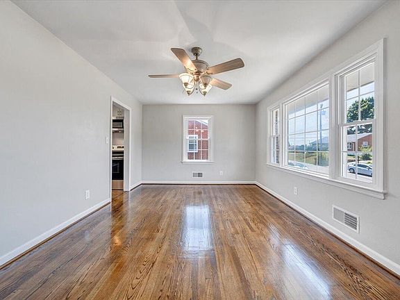 5th image of 1745 Morwanda St