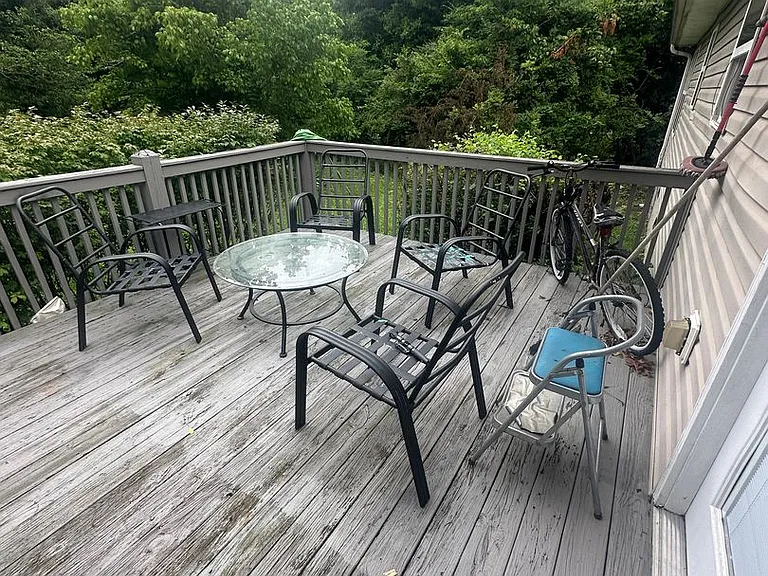 8104 Igou Gap Rd — Photo 10