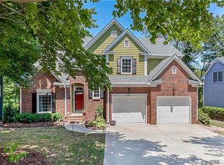 3831 Beauvista Dr, Charlotte, NC 28269
