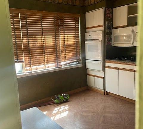 5th image of 289 Hillman Ave