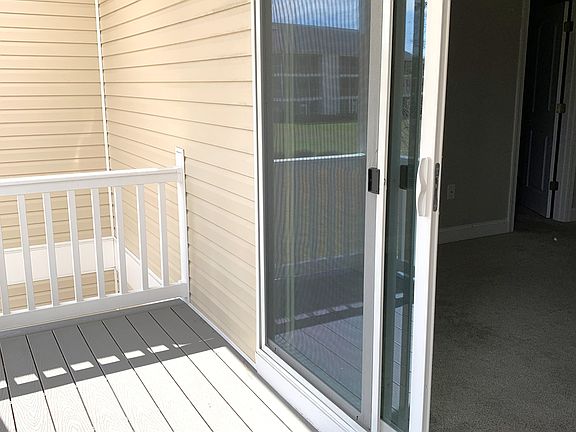 2nd image of 1479 Lanterns Rest Rd #1