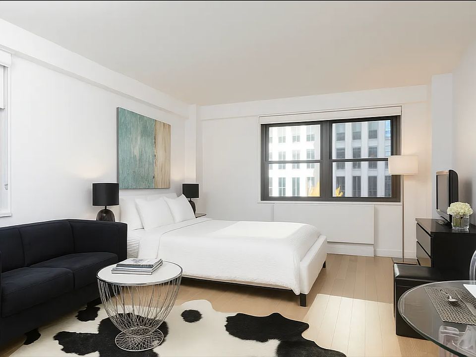 1st image of 222 E 39th St APT 6D
