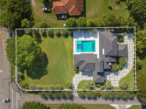 9700 SW 66th Street, Miami, FL 33173