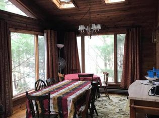 222 Brier Crest Rd, Blakeslee, PA 18610
