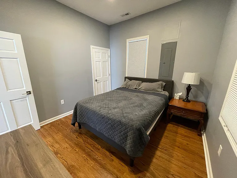 2426 N Baker St — Photo 21
