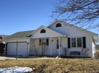 3349 Clove Dr, Madison, WI 53704