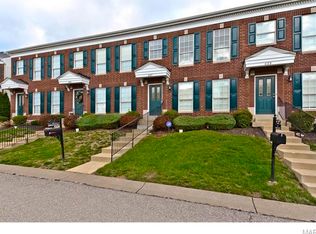 437 Parkview Place Dr, Ballwin, MO 63021