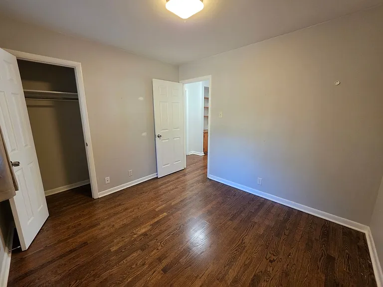 245 Garnet St — Photo 12