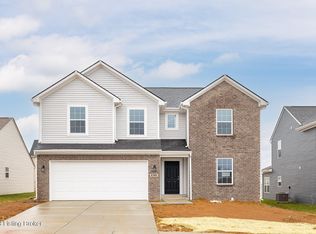 2166 Carnegie Dr, Shelbyville, KY 40065