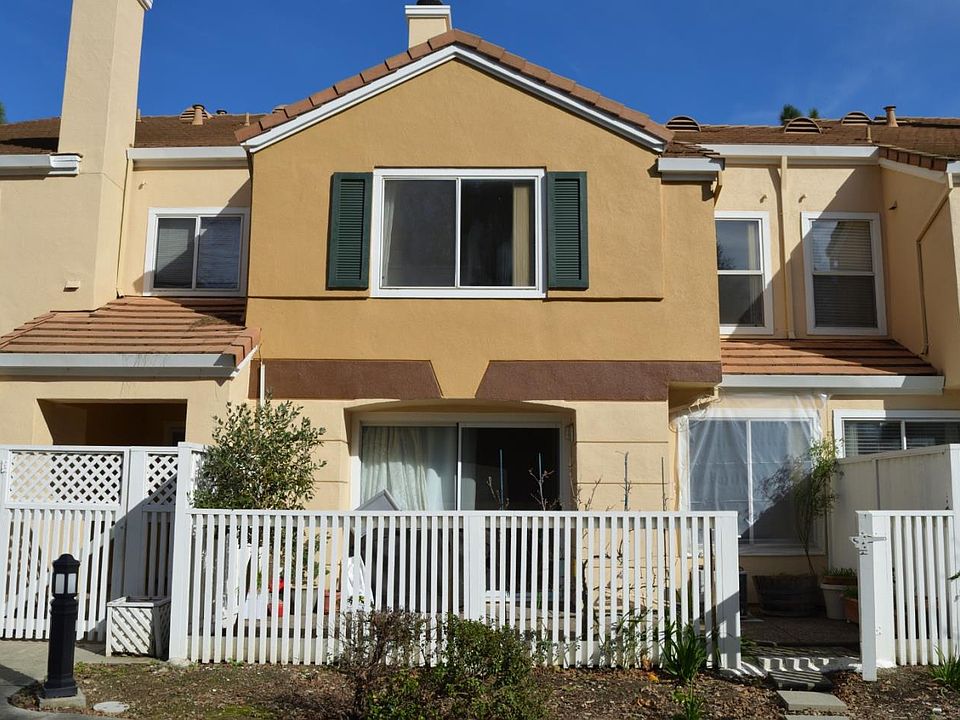 1st image of 6909 Rodling Dr Unit D