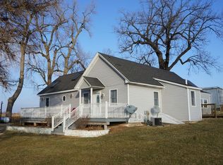 2S919 Dauberman Rd, Elburn, IL 60119