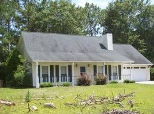 102 Canaberry Cir, Summerville, SC 29483