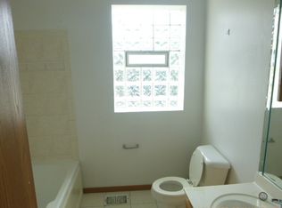 8008 S Ridgeland Ave #2A, Chicago, IL 60617