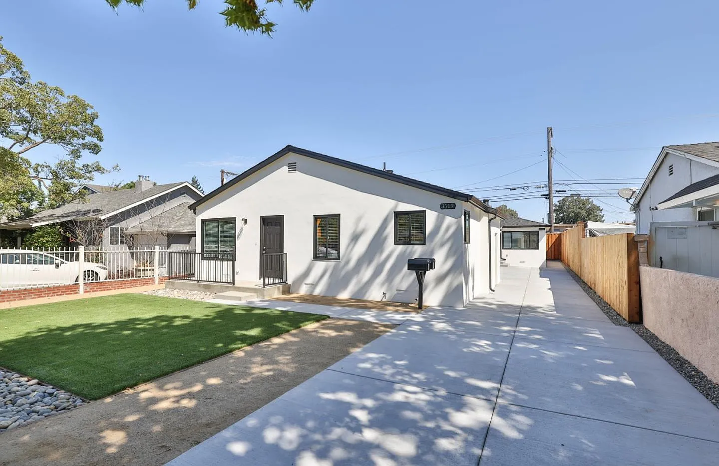 3519 Hoover St photo 1