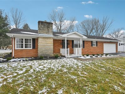 1050 Lake View Dr, Zanesville, OH, 43701
