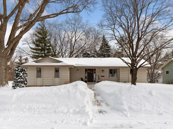 6501 Parnell Ave, Edina, MN 55435