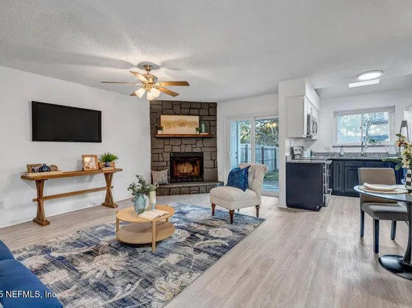 11581 MCCORMICK Road, Jacksonville, FL 32225