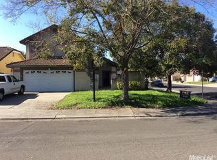 5819 Larcom Ln, Stockton, CA 95210