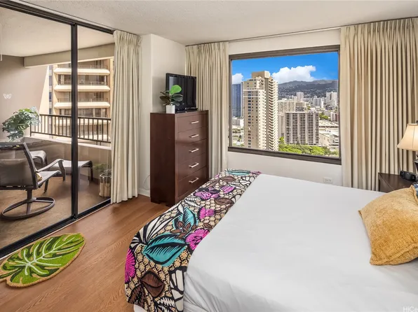 1778 Ala Moana Blvd APT 3617, Honolulu, HI 96815